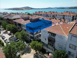 Ayvalık 150 Evler Mahallesin'de Denize Yakın Satılık 3+1 Daire