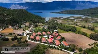 Ahmet Ayar Gayrimenkul'den Fırsat Fiyatıyla Satılık Köşe Villa