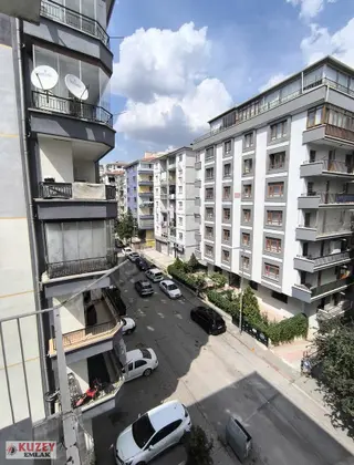 Kuzey Emlak'tan Ara Katta Full Yapılı Ön Cephe Satılık Daire Kuzey Emlak'tan Ara Katta Full Yapılı Ön Cephe Satılık Daire