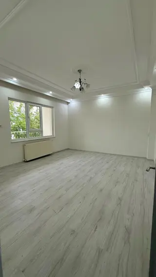 Öz Gaye Emlaktan Develi Yeni Mahallede Kiralık Geniş Daire