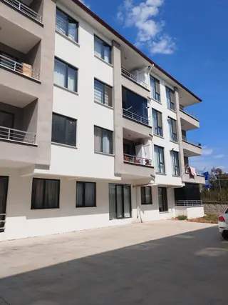 Öğretmen'den Konuralp 'de 1+1 Kiralık Daire