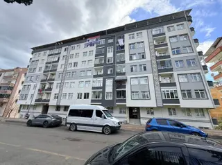 Adalet Mahallesinde 3+1 Geniş Kiralık Daire