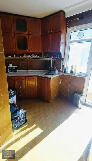 Şekeroğlu Emlak'tan Ana Cadde Dibinde 2+1 Kiralık Daire