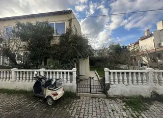 Çeşme Ilıca Merkeze Ve Ilıca Plajına Yürüme Mesafesinde Yıllık/sezonluk Kiralık Daire Çeşme Ilıca Merkeze Ve Ilıca Plajına Yürüme Mesafesinde Yıllık/sezonluk Kiralık Daire
