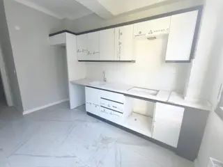 ▇cumhuriyet Mah'de Muhteşem Lokasyonda Arakat Sıfır 2+1 Daire