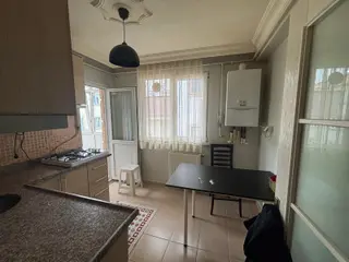 Libadiye Caddesi Üzerinde Metroya Yakın Çatı Dubleks Daire