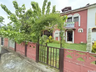 Sahibinden Kocaali'de Havuz Manzaralı Ve Bahçeli 5+2 Satılık Villa