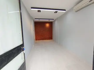Karabağlar Eserkente Merkez Her İşe Uygun Otomatik Kepenk Dükkan Karabağlar Eserkente Merkez Her İşe Uygun Otomatik Kepenk Dükkan