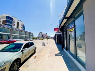 Fevziçakmak Mahallesi'nde Cadde Üstü 3 Katlı 180 M² Dükkan