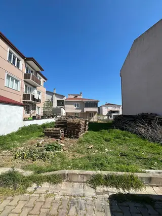 Ergene Sağlık Mahallesi 252m2 Okulun Hemen Yanı Satılık Arsa