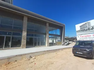 Altıntaş Havaalanı Yolu Üstünde 375 M2 Kiralık Mağaza Dükkan