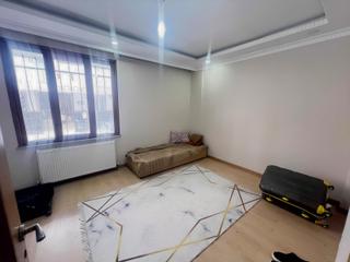 Arnavutköy Merkez Metroya Yakın Satılık 2+1 Daire Acilll