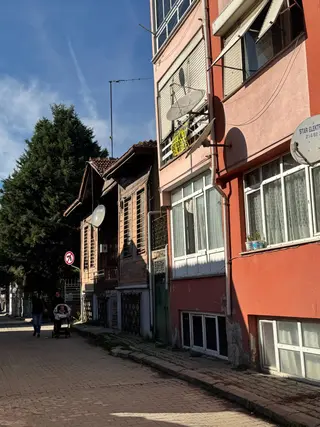 Özsoy Emlak Edirne'den Kaleiçi 2+1 Satılık 1.kat Daire Özsoy Emlak Edirne'den Kaleiçi 2+1 Satılık 1.kat Daire