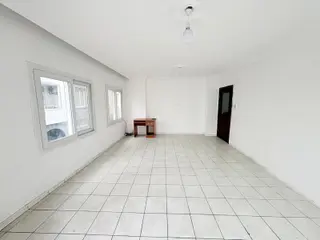 Prestij'den Hamidiye'de Askerlik Şubesi Civarı Temiz 3+1 Daire