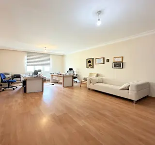 Beylikdüzü Migros Avm Arkası 3+1 165m² Acil Satılık Daire