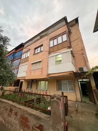 Salihli Cumhuriyet Mahallesi 3+1 Satılık Arsa Payı Yüksek Daire
