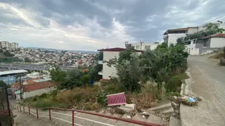 Müstakil Tapulu 144 M² Satılık Arsa | Bayraklı Onur Mahallesi’nde Değerli Yatırım Fırsatı