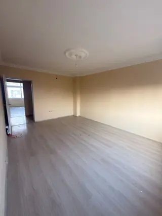 Çelebi'den Atakentte Kiralık Yapılı Ara Kat Daire