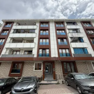 Es Kule Avm'ye Komşu | Yeni Binada Ferah 2+1 Ara Kat