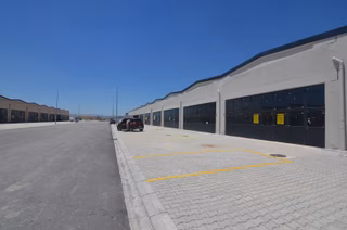 Talha Tozduman'dan Meram Yeni Toki Sanayiide 200m2 Köşe Dükkan