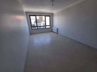 Aslan Emlak Gayrimenkul 'den Şirintepe'de Kiralık 2+1