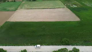 Güneysınır Aydoğmuşda 961 M2 Müstakil Tapulu Asfalt Yola Cepheli Tarla