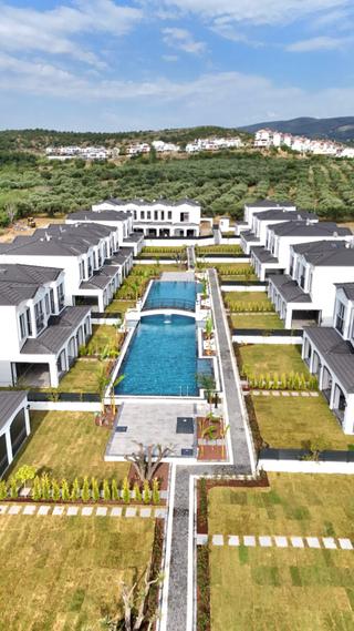 Kuşadası Davutlur Da Sıfır Site İçinde Lüks Villalar