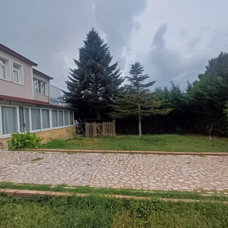 Tepekent'e Komşu Satılık Müstakil Villa مناسب