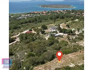 Çeşme Germiyan^da Panoramik Deniz Manzaralı 241 M2 Tarla