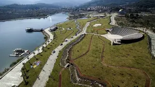 İzmir Kemalpaşada ' 302 M2 Köy İçinde İmarlı Arsa Yola Cephe