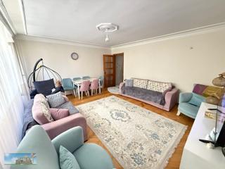 Barış'tan Tepeüstü Derya Sokakta Satılık 120 M2 3+1 Daire