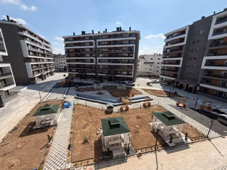Meram Pirebide Lüks Site İçi Kapalı Otoparklı Satılık 3+1 Daire