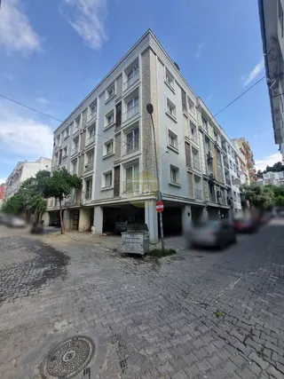 Hb'den 1+1 Eşyalı Kiralık Daire, Doğu Gazi Bulvarı'na Yakın