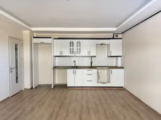 Göral Emlak'tan Kiralık Havuzlu Sitede Fırsat Daire