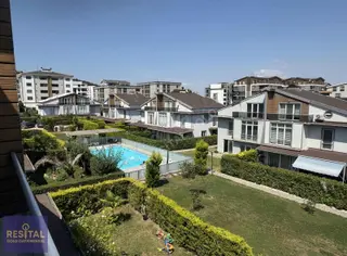 Çamlık Villaları Site İçinde Özel Bahçeli 5+1 Kiralık Villa