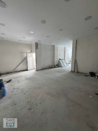 Arnavutköy'de 140m² Kiracılı Satılık Dükkan - 30.000tl Getirili