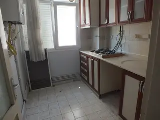 Karşıyaka Alaybeyde 2+1 Köşe Temiz Satılık Daire Mkd Emlak