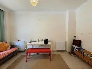 Turyap'tan Eminalipaşa Caddesine 3. Bina Balkonlu 1+1