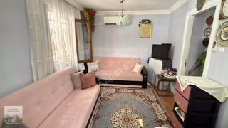 Eşrefpaşadada Caddeye Yakın Ara Kat Doğalgazlı Kupon Daire