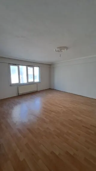 Hastane Karşısı Kiralık2+1