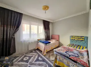 Işık Gayrimenkul' Den Yunusemre' De Satılık 3+1 Daire