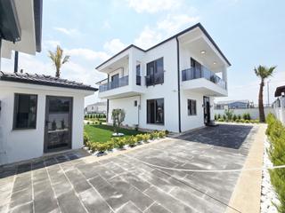 hayallerinizin Ötesinde: Her Detayıyla Kusursuz, Malikane Konseptli Villa