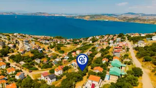 Yenifoça Donatkent Mevkiinde Satılık Deniz Manzaralı Arsa