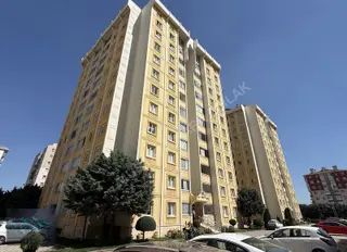 Mustafa Kara'dan Yenikent Kardelen Konutlarnda Satılık 4+1 Daire