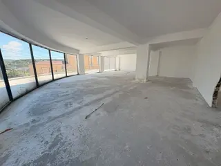 Vefa Group İnşaat'tan Acil Satılık 5000 M2 4 Katlı Dükkan