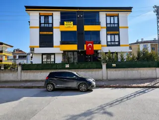 Sahibinden 3,5+1 Kızartma Mutfaklı Komisyon Masrafsız Lüks Daire