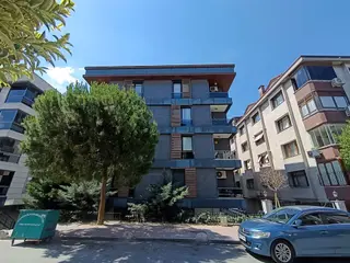 Bahçelievler Öğretmenevi Arkası 3+1 Satılık Daire