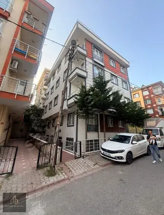 Ümraniye Çakmak Yenigün Sokak Da Kiralık Daire