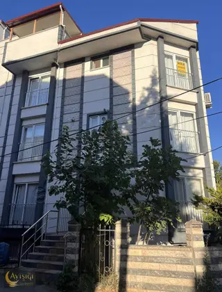 Gebze Beylikbağı Mh. 2+1 5 Yaşında İskanlı Satılık Daire