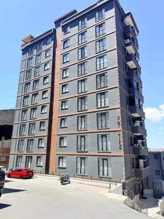 Familyadan Butik Sitede 3+2 Manzaralı Otoparklı 160m2 Dubleks